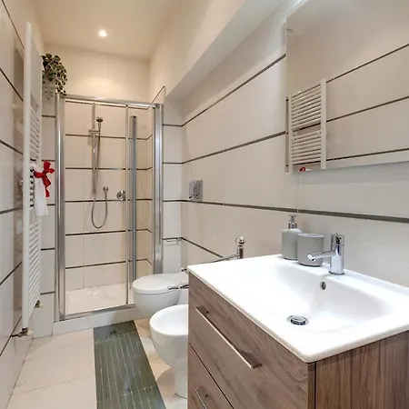 Charlize By Mamo فلورنس